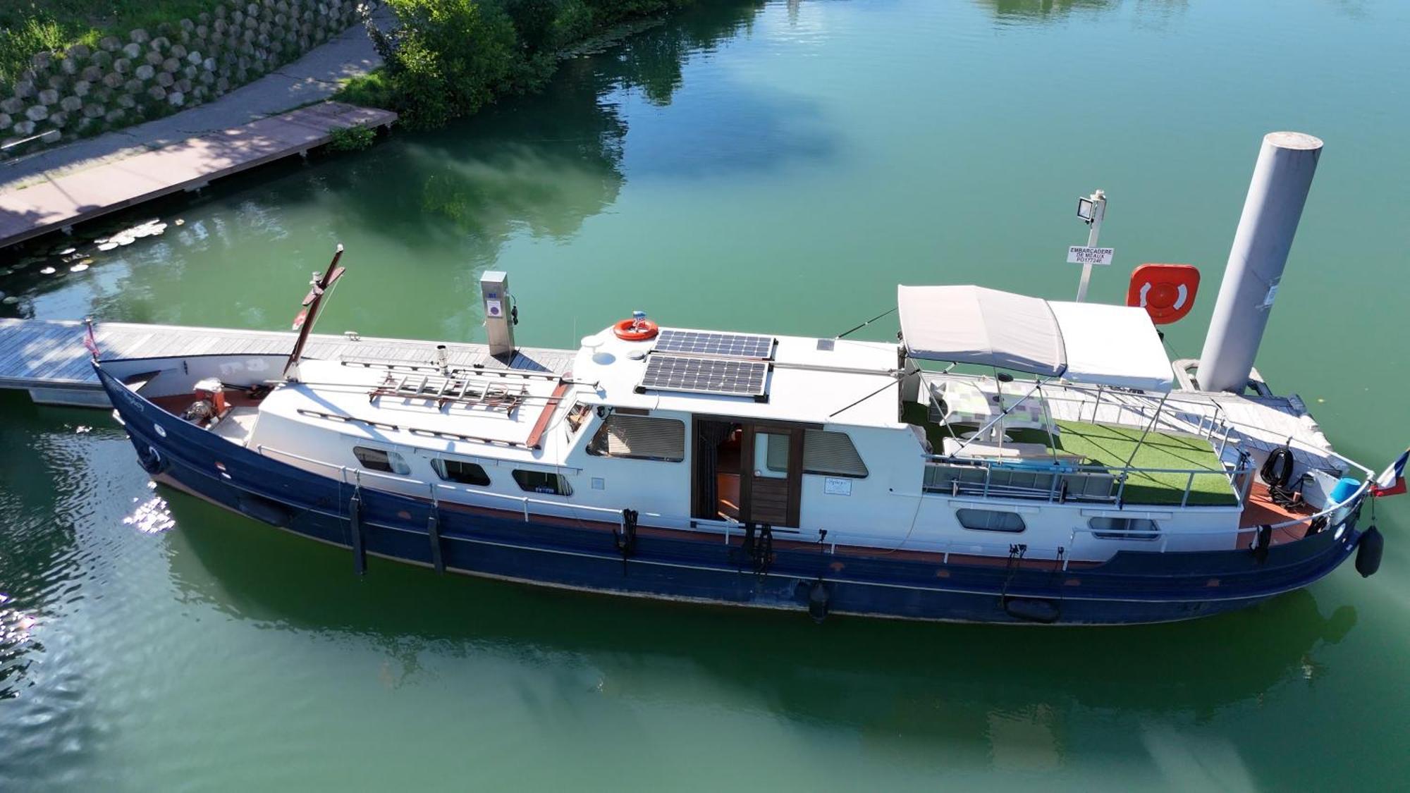 Spicy - Sejour Insolite Sur La Marne Meaux Extérieur photo