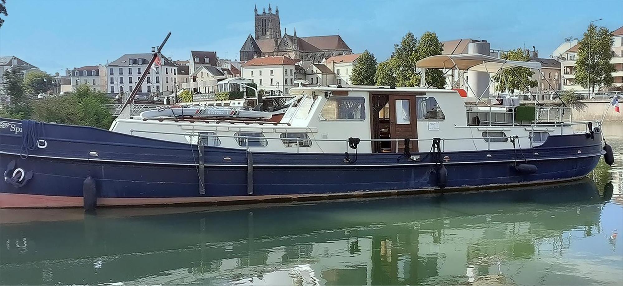 Spicy - Sejour Insolite Sur La Marne Meaux Extérieur photo